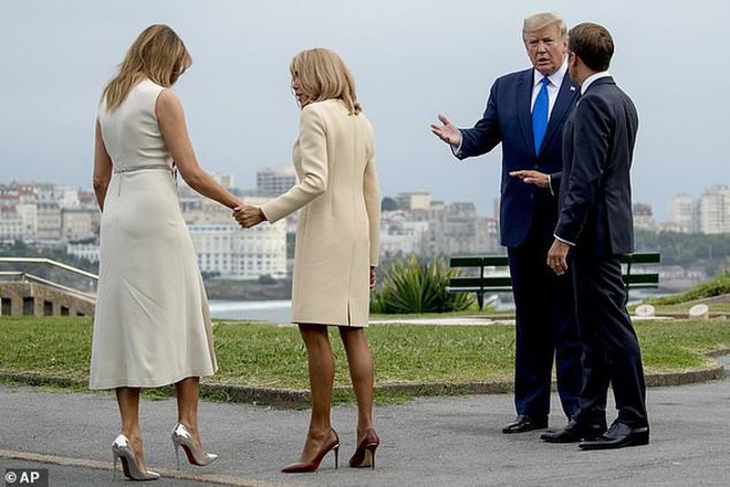 Chi hơn 400 triệu cho 3 ngày Hội nghị G7, Phu nhân Tổng thống Pháp cũng chẳng kém bà Melania Trump ở khoản đầu tư váy áo - Ảnh 4.