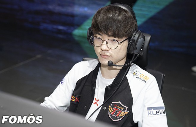 HOW RICH FAKER IS? T1'S CEO ON HOW FAKER IS ECONOMICALLY, THEBAUSFFS'  INSANE PLAYS