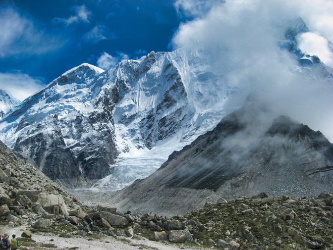 Đỉnh Everest cao nhất thế giới thì ai cũng biết nhưng đảm bảo 90% bạn sẽ trả lời sai vị trí chính xác của ngọn núi - Ảnh 5.