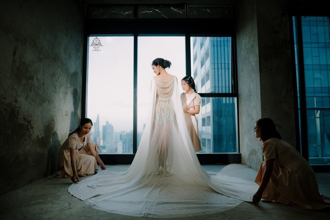 Bóc loạt bí mật đằng sau váy cưới của các mỹ nhân Việt đình đám - Ảnh 7.