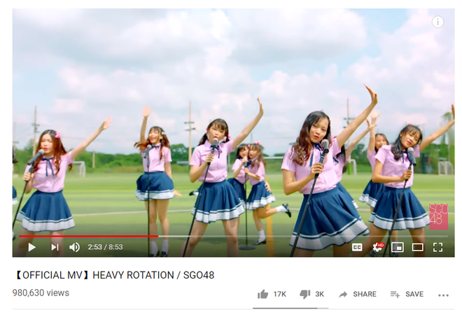 Nhóm nhạc JPOP made in Vietnam SGO48 chính thức ra mắt: MV debut Dislike đáng kể, fan nước ngoài lại khen ngợi hết lời - Ảnh 1.