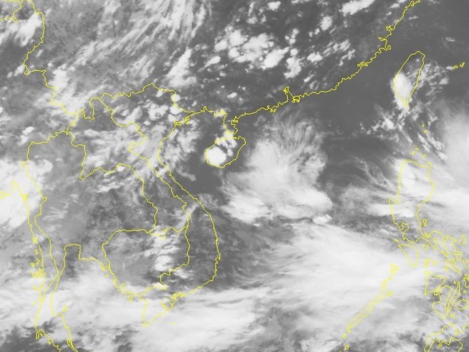 Sau bão số 3, tiếp tục xuất hiện vùng áp thấp trên Biển Đông - Ảnh 1.