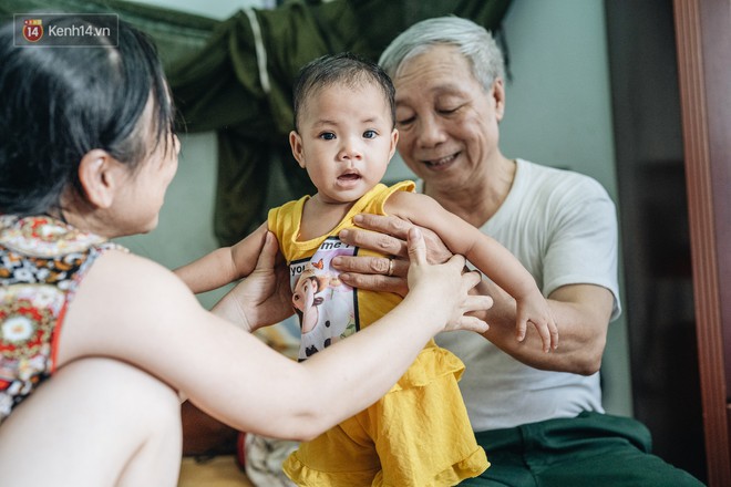 Nhật kí lần đầu làm bố mẹ của cặp vợ chồng U60 ở Hà Nội: Thỏ à, con là món quà vô giá! - Ảnh 19.
