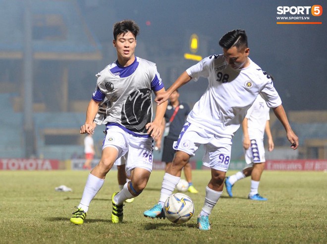 HLV H&agrave; Nội FC tiết lộ Duy Mạnh phải nhập viện v&igrave; sốt cao ngay trước trận đấu với B&igrave;nh Dương - Ảnh 6.