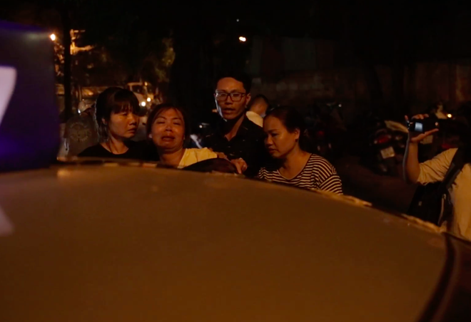 Suốt 8 tiếng học sinh kh&ocirc;ng xuất hiện tại trường, kh&ocirc;ng c&ocirc; gi&aacute;o n&agrave;o đặt c&acirc;u hỏi hay nghĩ đến việc t&igrave;m em sao? - Ảnh 2.