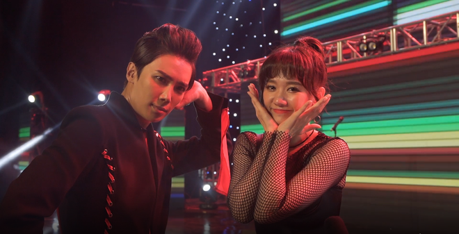 Clip: Hậu trường cực đ&aacute;ng y&ecirc;u của t&agrave;i tử Park Jung Min v&agrave; Hariwon tr&ecirc;n trường quay Oppa Phiền Qu&aacute; Nha - Ảnh 6.