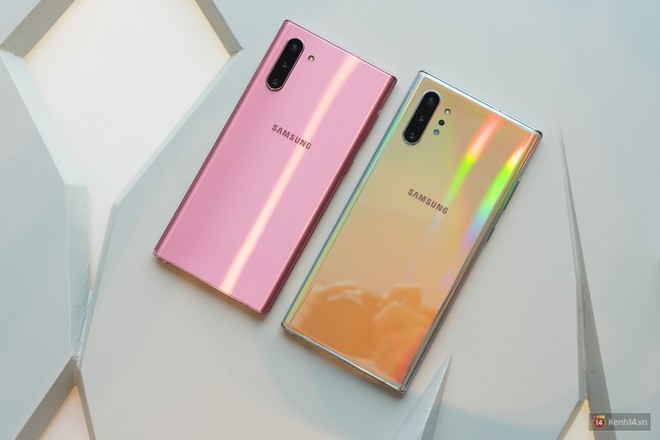 Trên tay Galaxy Note10/Note10+ vừa ra mắt: Combo nhẹ + tinh tế, màu sắc ảo diệu, S Pen lột xác như đũa thần Harry Potter - Ảnh 8.