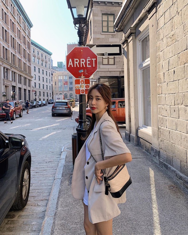 Chờ m&atilde;i thời tiết mới đỡ n&oacute;ng để chị em x&uacute;ng x&iacute;nh 4 kiểu &aacute;o xinh ngất ng&acirc;y n&agrave;y - Ảnh 16.