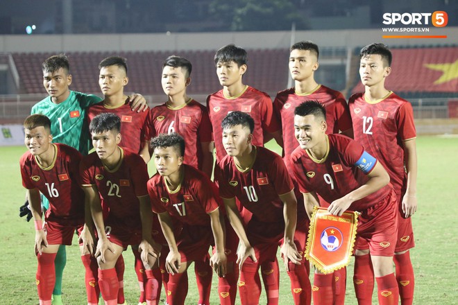 Thế hiện sự fair-play, chủ nhà Việt Nam đổi sân thi đấu cho đội khách tại giải U18 Đông Nam Á - Ảnh 3.