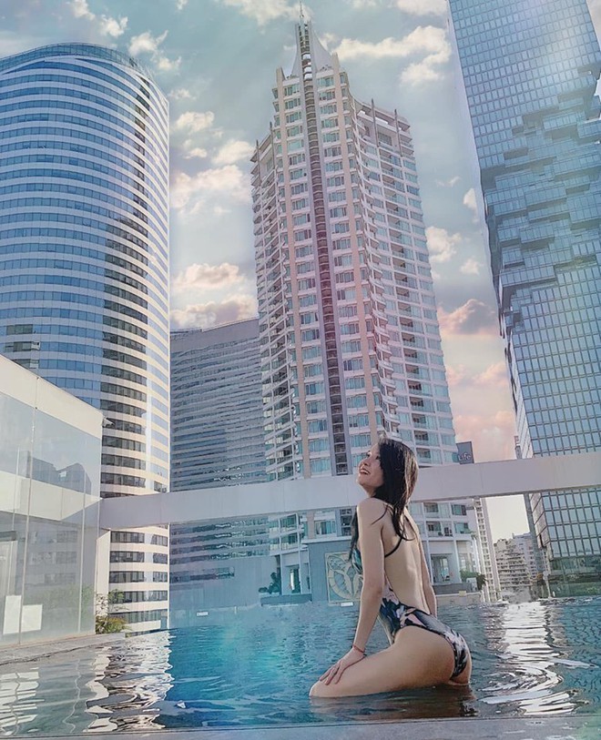 Hội chị em M&acirc;y Trắng: Người ly h&ocirc;n, người mới cưới, người c&ograve;n độc th&acirc;n nhưng cứ gặp nhau l&agrave; l&ecirc;n đồ chất khỏi b&agrave;n - Ảnh 3.