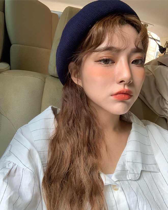Sắp hết lễ m&agrave; vẫn chưa c&oacute; kiểu ảnh sống ảo n&agrave;o, bạn phải xem 11 gợi &yacute; makeup v&agrave; l&agrave;m t&oacute;c xinh xuất sắc n&agrave;y để triển ngay cho kịp - Ảnh 9.