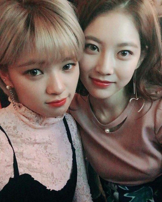 Nữ diễn viên họ Gong lần đầu hé lộ thu nhập quá chênh so với em gái Jungyeon (TWICE), thái độ bố mẹ gây chú ý lớn - Ảnh 4.