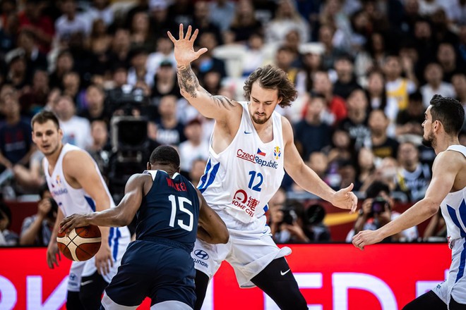 Thắng dễ Cộng hòa Czech, Mỹ khởi đầu thuận lợi tại FIBA World Cup 2019 - Ảnh 3.