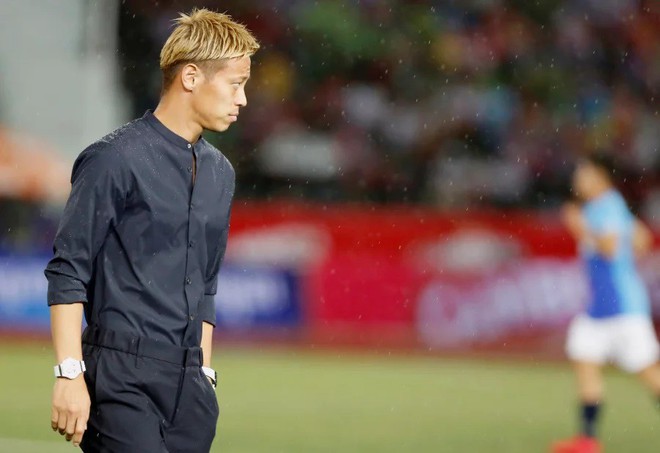 Xót xa nhìn huyền thoại bóng đá Nhật Bản xuống sắc trầm trọng sau vài tháng làm HLV đội tuyển Campuchia - Ảnh 5.