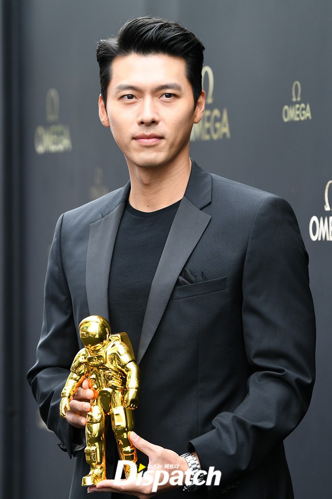 Anh chú Hyun Bin trở lại bảnh bao gấp bội, đến mức khiến fan cảm thán: Bảo sao Song Hye Kyo một thời say mê - Ảnh 5.