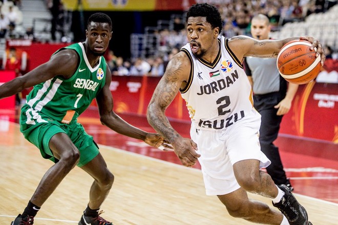 Kết quả ngày thi đấu 9/9 FIBA World Cup 2019: Cầu thủ xuất sắc nhất NBA 2019 về nước sớm, đội tuyển Mỹ thể hiện sức mạnh khủng khiếp - Ảnh 4.