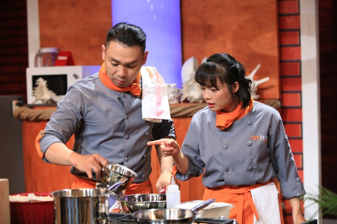 Top Chef Vietnam: Thí sinh phá hoại môi trường bị giám khảo gay gắt phê bình có tài mà chưa có tâm - Ảnh 4.