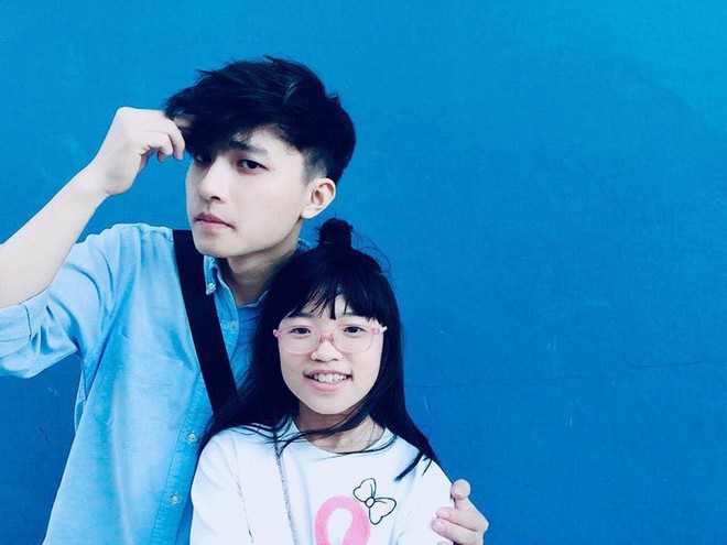 Nam sinh trường con nh&agrave; gi&agrave;u ở H&agrave; Nội g&acirc;y thương nhớ bởi vẻ ngo&agrave;i giống idol H&agrave;n, lại vừa h&aacute;t hay vừa đ&agrave;n giỏi - Ảnh 3.