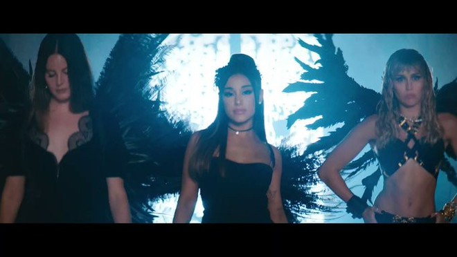 Tam ca thiên thần Lana – Ariana – Miley chính thức hạ giới với tạo hình chất đến phát ngất trong MV “Don’t Call Me Angel - Ảnh 5.