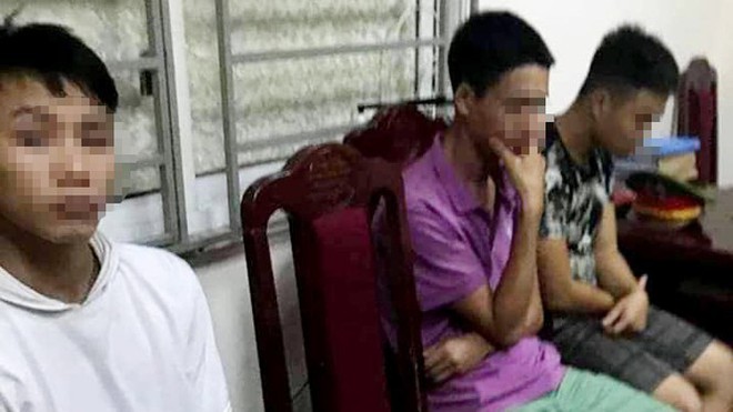 Khoanh v&ugrave;ng, h&eacute; lộ nhiều nghi can đốt ph&aacute;o l&agrave;m loạn s&acirc;n H&agrave;ng Đẫy - Ảnh 1.