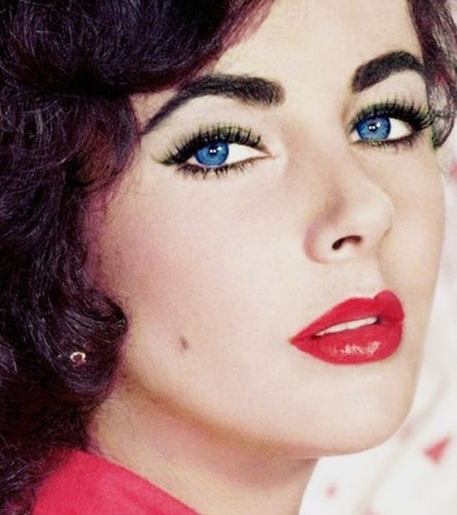 Hot trở lại 10 mỹ nhân Hollywood đẹp nhất thập niên 50: Toàn huyền thoại mọi thời đại, nữ thần thời nay sao đọ lại? - Ảnh 6.