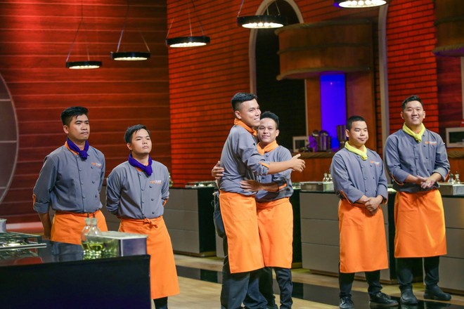 Top Chef Vietnam: Thí sinh khẳng định mình bị chơi xấu khi quyển sổ công thức không cánh mà bay - Ảnh 8.