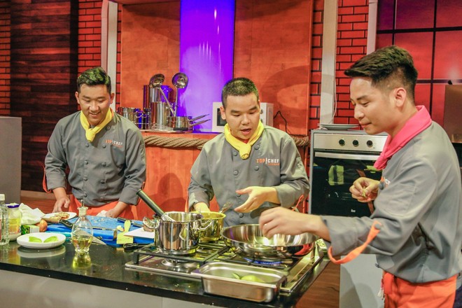 Top Chef Vietnam: Thí sinh khẳng định mình bị chơi xấu khi quyển sổ công thức không cánh mà bay - Ảnh 5.