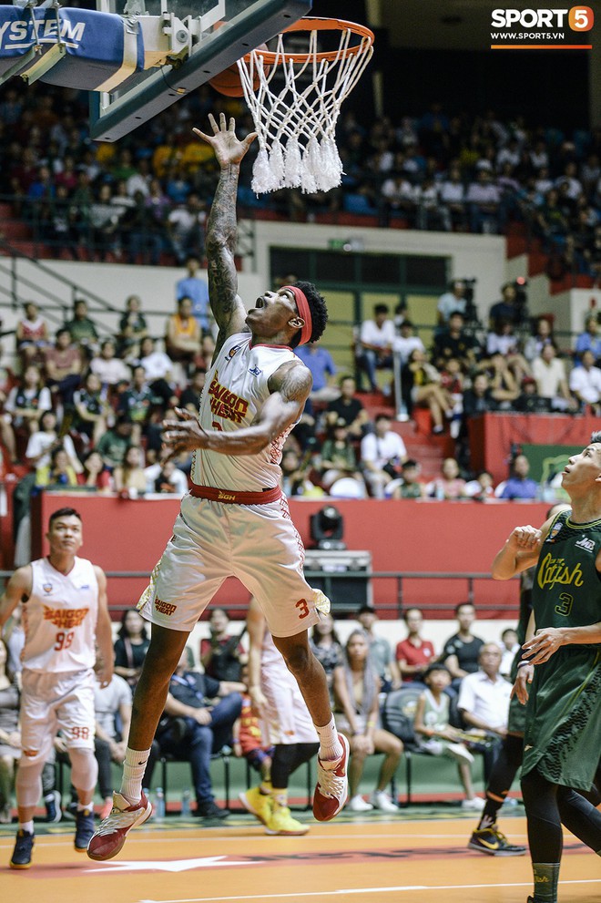 Tavarion Nix – MVP Finals 2019 và hành trình chứng tỏ bản thân của một trong những ngoại binh từng được cho tệ nhất của VBA - Ảnh 6.