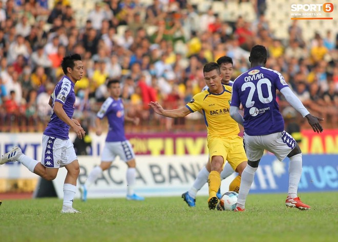Chiến thắng SLNA, Hà Nội FC chính thức lên ngôi vô địch V.League 2019 - Ảnh 5.