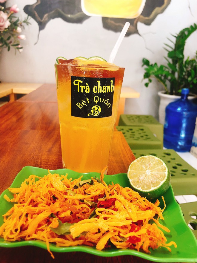 Một phong c&aacute;ch tr&agrave; chanh mới lạ đang được giới trẻ miền Bắc đua nhau thưởng thức - Ảnh 1.