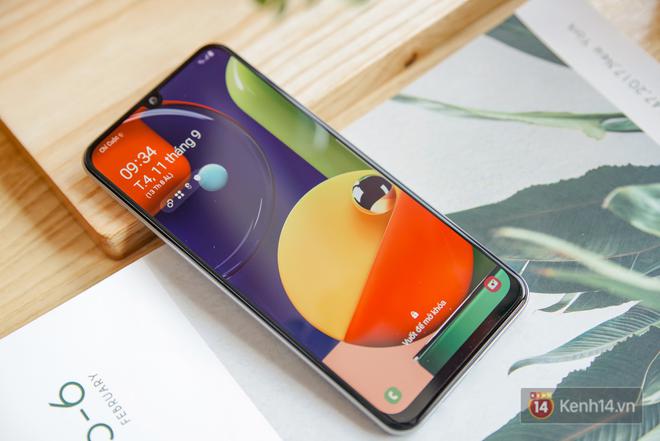 Đ&aacute;nh gi&aacute; tổng thể Galaxy A50s: N&acirc;ng cấp nhỏ - thay đổi lớn - Ảnh 7.