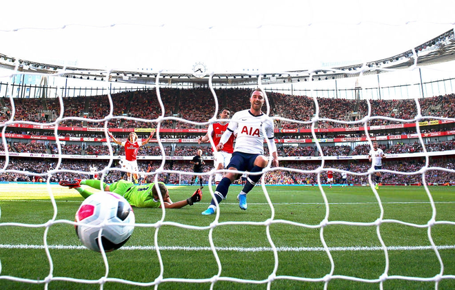 Son Heung-min buồn bã cảm ơn khán giả sau khi đội nhà không thể đánh bại đại kình địch Arsenal dù đã dẫn trước tới 2 bàn - Ảnh 5.