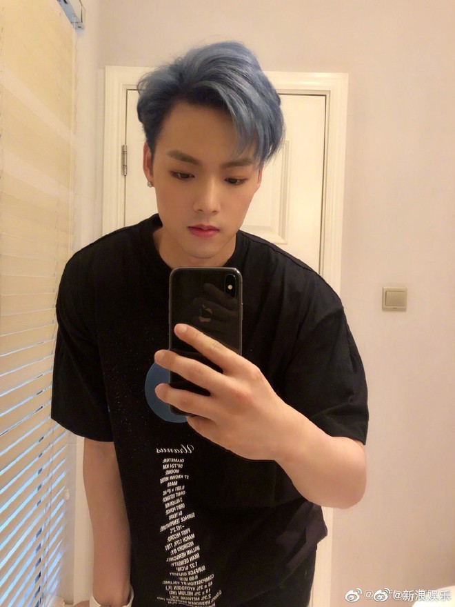 T&igrave;nh cũ rắc rối của Đặng Lu&acirc;n lộ ảnh &ocirc;m h&ocirc;n t&iacute;u t&iacute;t b&ecirc;n người mới, danh t&iacute;nh nam ch&iacute;nh được tiết lộ ngay v&agrave; lu&ocirc;n - Ảnh 8.