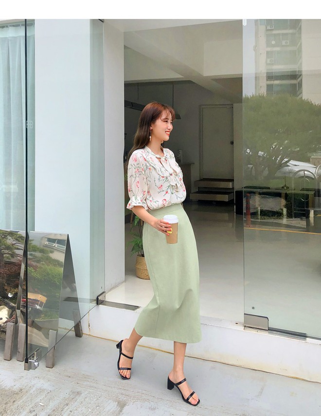 Quá xinh nên chẳng thể làm ngơ: 12 ý tưởng diện áo sơ mi/blouse + chân váy giúp nàng công sở tỏa sáng hơn cả nắng thu - Ảnh 4.