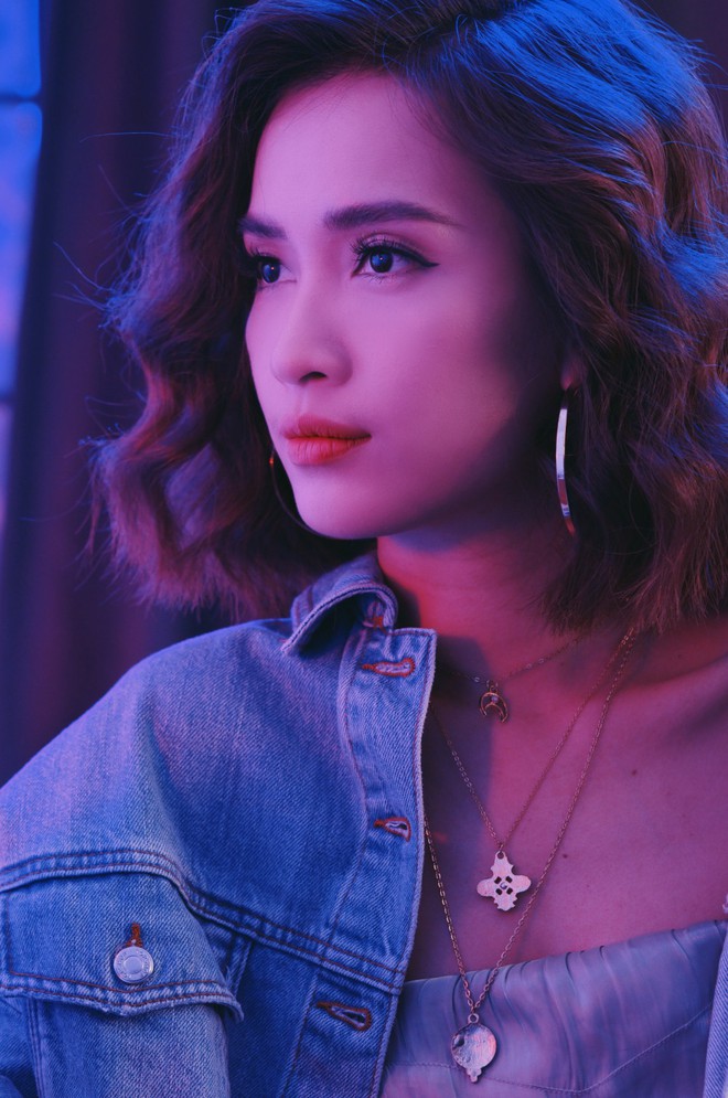 &Aacute;i Phương h&oacute;a mỹ nh&acirc;n TVB thập ni&ecirc;n 80, mang cả bầu trời ho&agrave;i niệm với Người T&igrave;nh M&ugrave;a Đ&ocirc;ng - Ảnh 2.