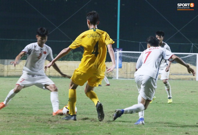 Thua ngược ở những phút cuối trận, U16 Việt Nam đánh rơi tấm vé dự VCK U16 Châu Á - Ảnh 4.