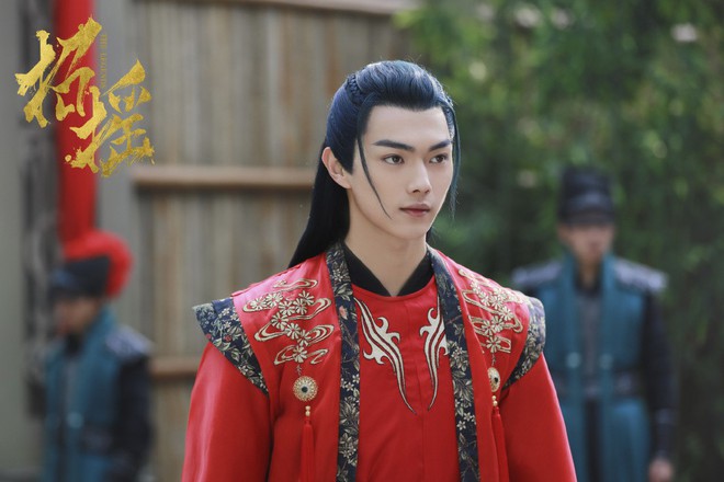 5 nam thần bận áo đỏ chứng tỏ đẹp trai màn ảnh Hoa ngữ: Nhìn Tiêu Chiến mặc, đảm bảo ai cũng đòi làm cô dâu - Ảnh 23.