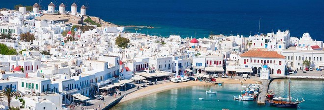 Đảo Mykonos - Thi&#234;n đường đốt tiền của giới si&#234;u gi&#224;u: ‘Sương sương’ thu&#234; lều nhỏ tr&#234;n b&#227;i biển th&#244;i cũng ngốn hơn 100 triệu đồng - Ảnh 2.