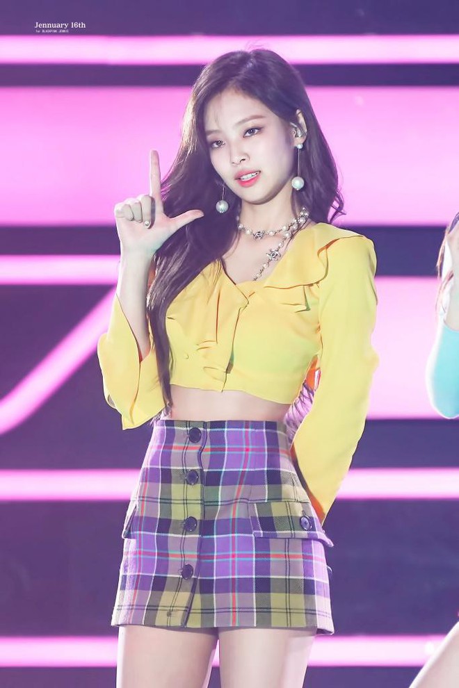 Đúng là không thể đùa với SOLO của Jennie (BLACKPINK): Nữ idol Kpop duy nhất đủ điều kiện đạt chứng nhận Vàng khó nhằn tại Mỹ - Ảnh 1.