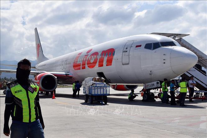 Sự cố m&aacute;y bay Boeing 737 MAX: H&eacute; lộ nhiều nguy&ecirc;n nh&acirc;n dẫn tới vụ rơi m&aacute;y bay của h&atilde;ng Lion Air - Ảnh 1.