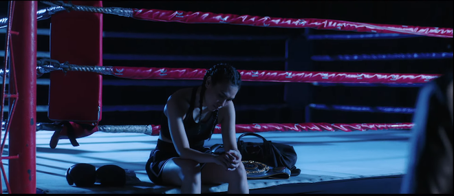 Mỹ T&acirc;m h&oacute;a th&acirc;n th&agrave;nh v&otilde; sĩ boxing cực ngầu, &acirc;u yếm nam ch&iacute;nh nội trợ với MV ballad ngọt ng&agrave;o sở trường - Ảnh 7.