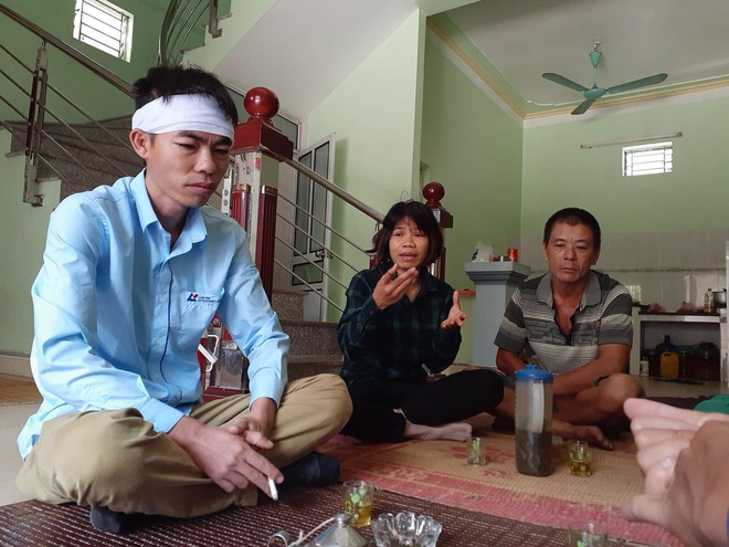 Người mẹ thất thần b&ecirc;n di ảnh, nhớ lại gi&acirc;y ph&uacute;t con trai 6 tuổi đuối nước tử vong ở C&ocirc;ng vi&ecirc;n nước Thanh H&agrave; - Ảnh 4.