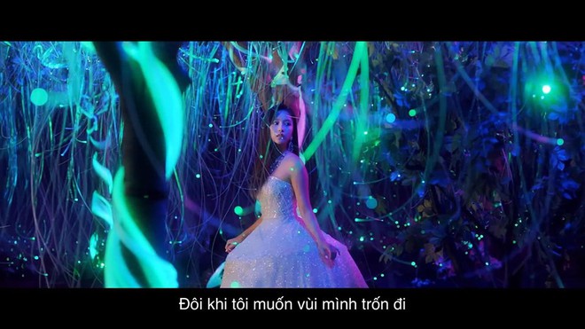 Giải mã ẩn ý MV mới của TWICE: Scandal hẹn hò của Jihyo, bức ảnh gây tranh cãi của Sana và cả sự cố lộ ảnh của Chaeyoung đều được đưa vào? - Ảnh 10.