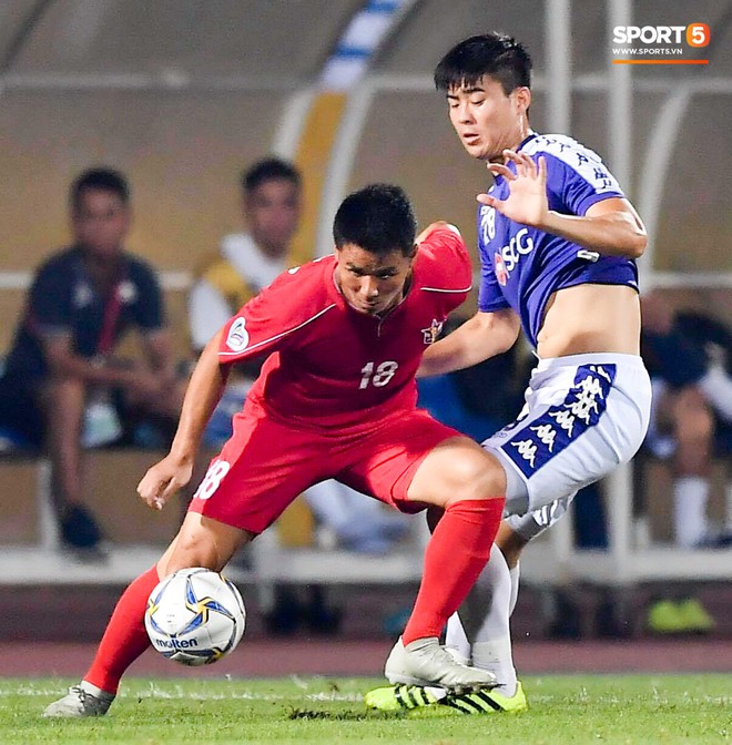 Đàn anh chấn thương, Bùi Tiến Dũng có trận bắt chính đầu tiên cho Hà Nội FC ở trận chung kết châu lục - Ảnh 1.