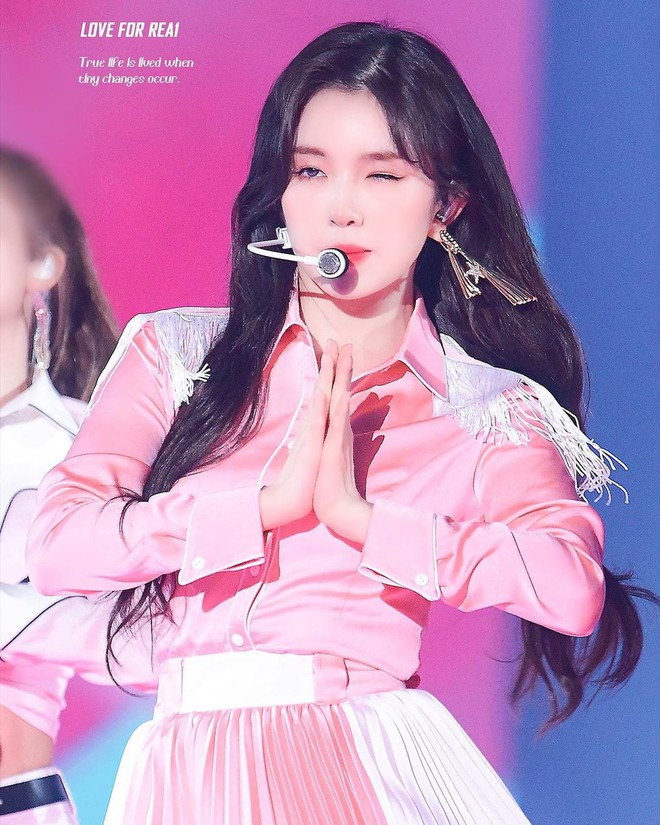 Đi qua những màu tóc chói chang mới thấy Irene (Red Velvet) để tóc đen là xuất thần nhất - Ảnh 7.