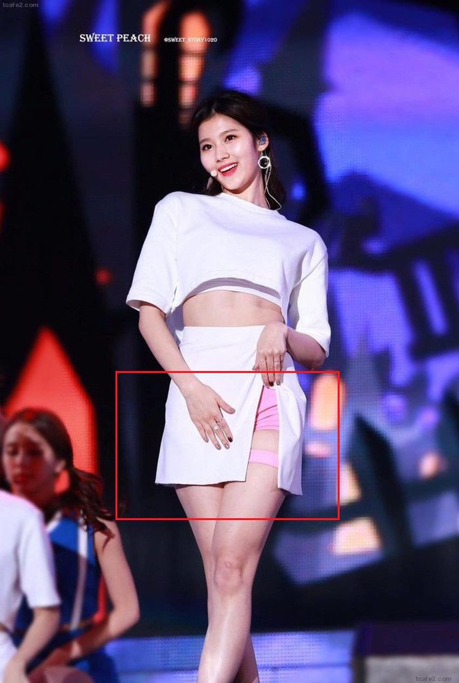 Idol Hàn mặc quần bảo hộ để tránh hớ hênh, sao Việt cũng lộ nhưng cao tay hơn nhờ chi tiết này - Ảnh 6.
