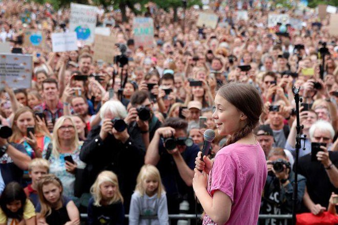 Trước khi mắng thẳng vào mặt các nguyên thủ quốc gia, Greta Thunberg từng có phim ngắn ấn tượng về môi trường - Ảnh 7.