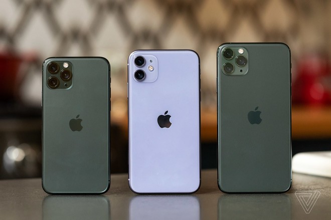 Lộ thông tin iPhone tương lai sẽ có logo Táo phát sáng sau lưng để làm đèn thông báo? - Ảnh 1.