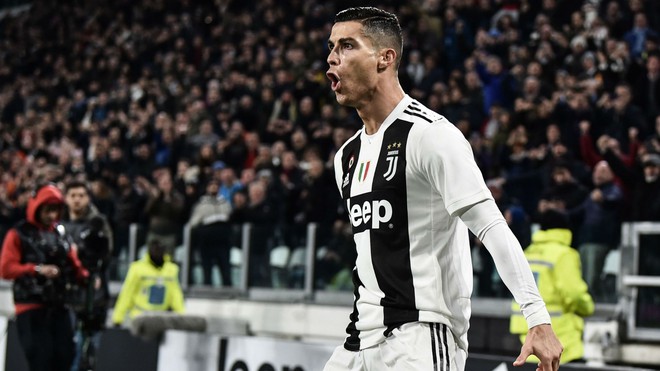 Dân mạng hoang mang trước pha bứt tốc khủng khiếp của Cristiano Ronaldo: Đây là người đã 34 tuổi rồi ư? - Ảnh 2.