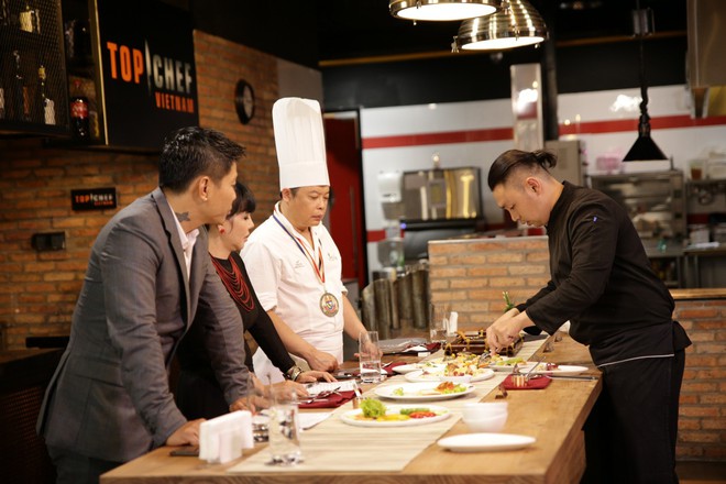 Top Chef Vietnam: Thí sinh khiến giám khảo Jack Lee phải nhả đồ ăn ra sau khi nếm - Ảnh 7.